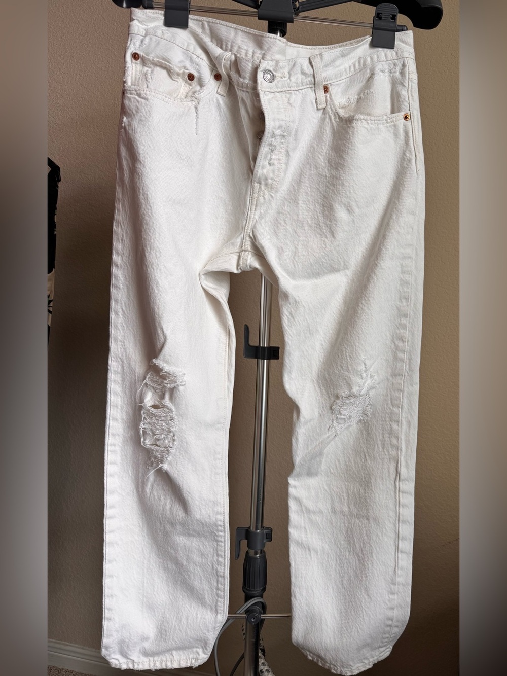 Levi's 501 Women's White Distressed Jeans